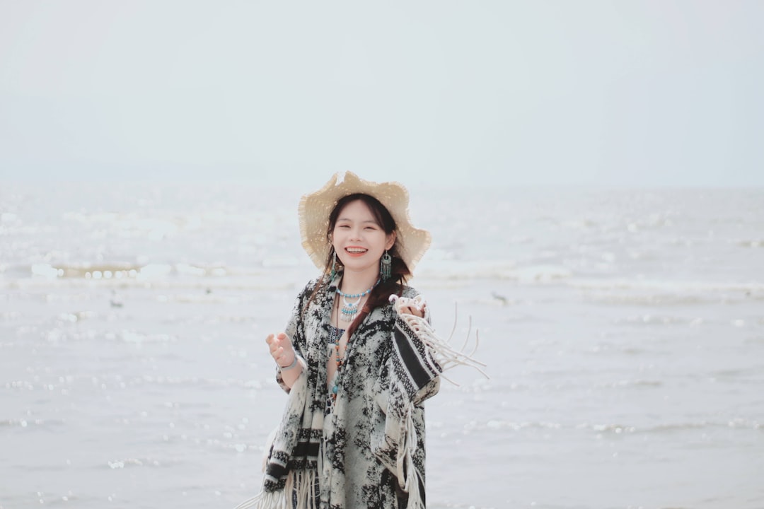 Photo SEO image search